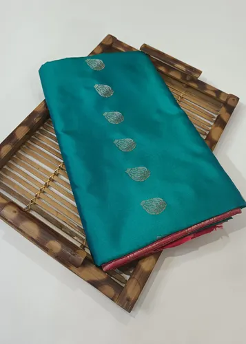 Mayil Kazhuthu Pachai