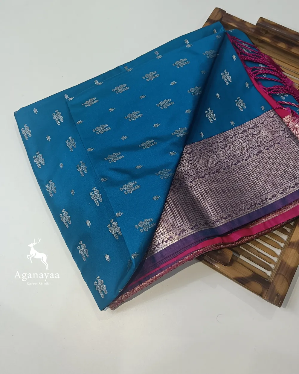 Teal Blue Thousand Buttas