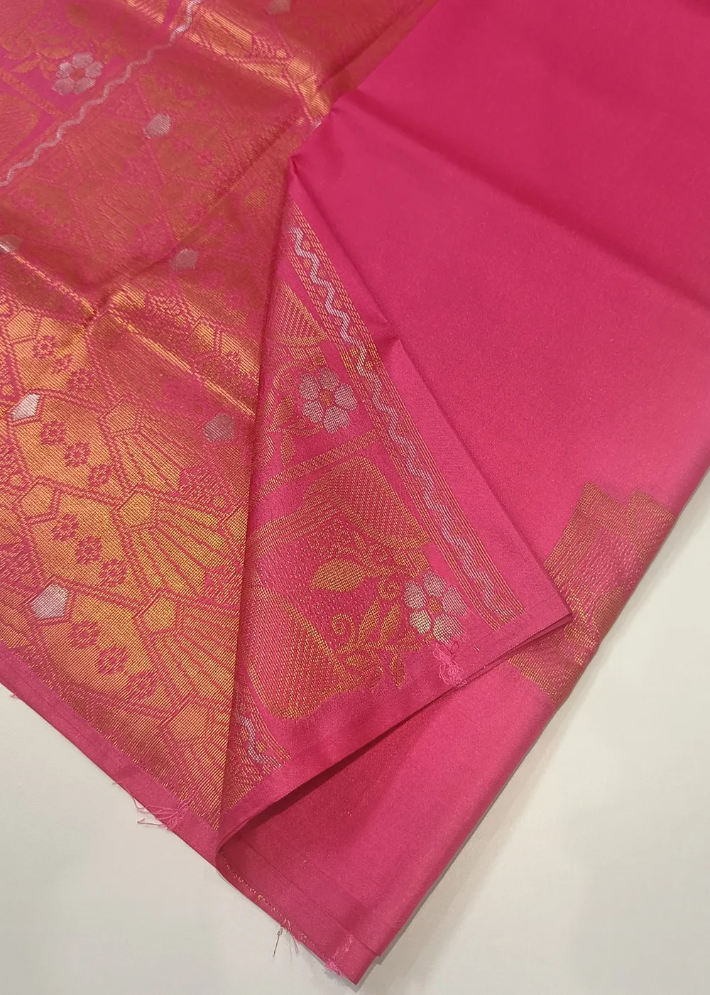 Borderless Pink Soft Silk