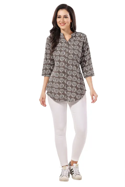 Graceful Grey Poly Crepe Short Tunic Top For Everyday Wear