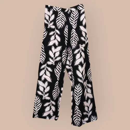 Trendy Cotton Co-ord Set for Women | Floral & Monochrome Leaf Print Options