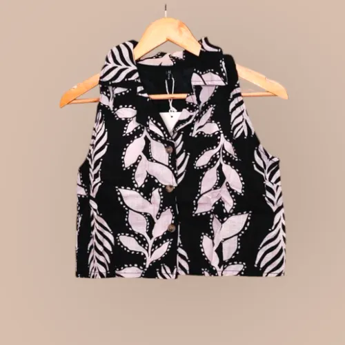 Trendy Cotton Co-ord Set for Women | Floral & Monochrome Leaf Print Options