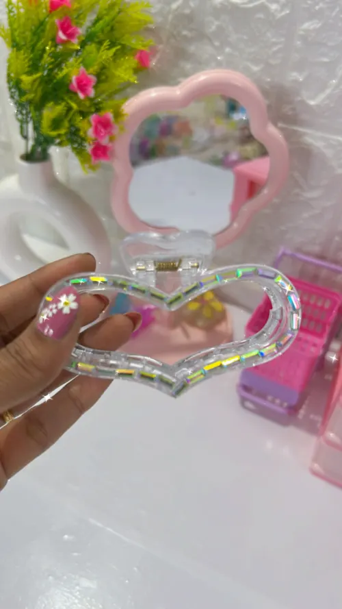 HOLOGRAPHIC HEART