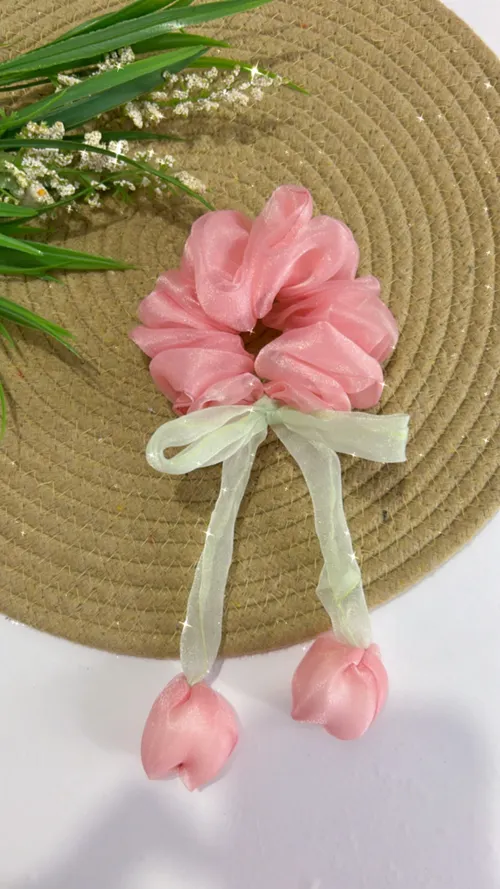 Tulip Scrunchie