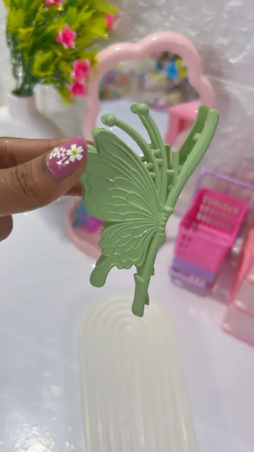 Jumbo butterfly