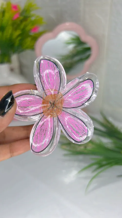 Acrylic floral