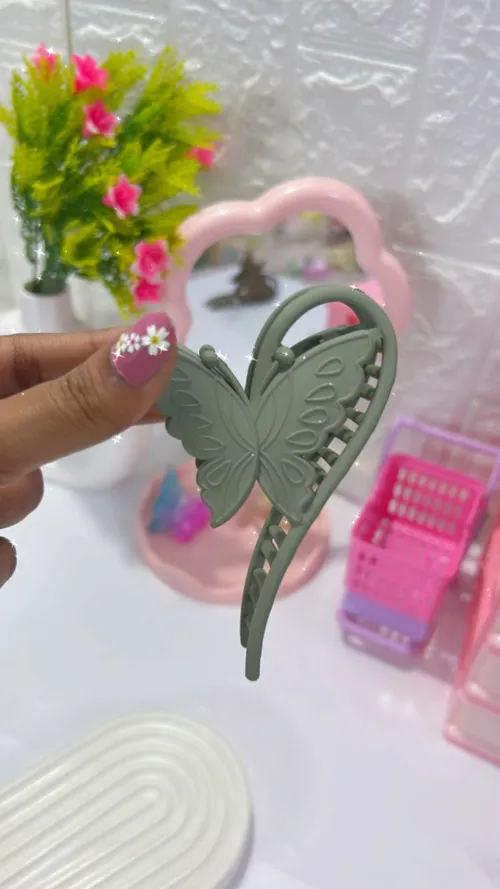 Butterfly matte