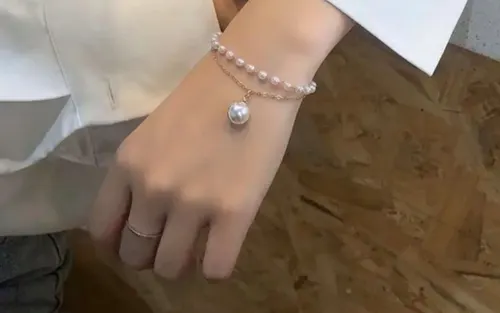 Pearl bracelet