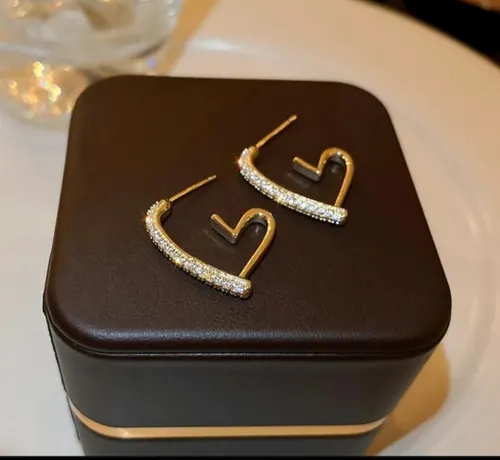 Stone heart loop