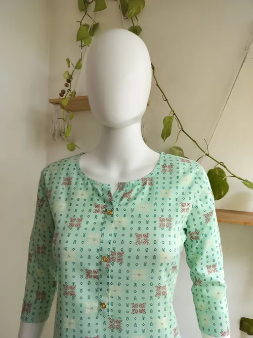 Kurti 132