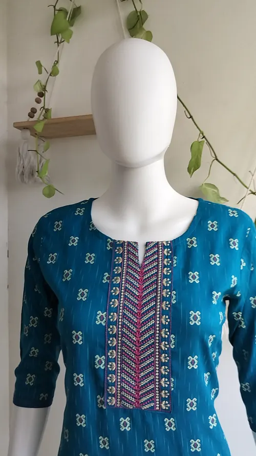 Kurti 145