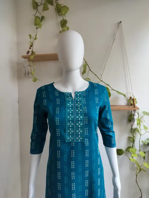 Kurti 146