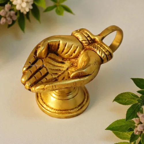 HAND SHAPED LAMP(KAI VILAKKU)