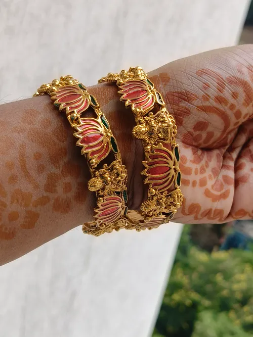 LOTUS LAKSHMI BANGLE