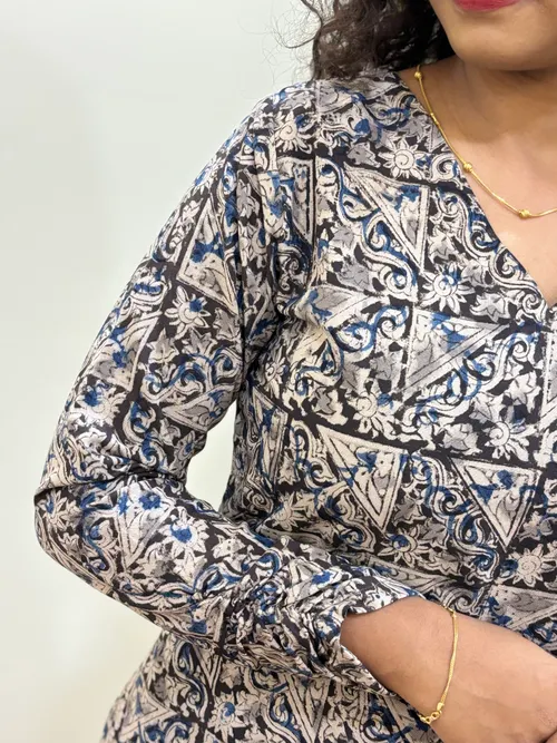 Black Kalamkari Handblock Printed Kurti With Dupatta