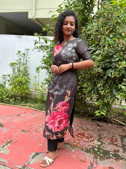 Black Bloom 3 piece Suit