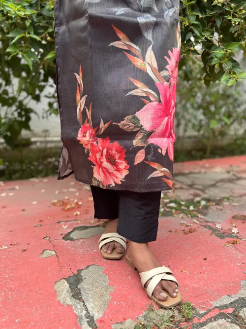 Black Bloom 3 piece Suit