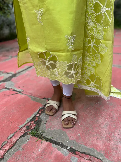 Nion Green Kurti With Dupatta