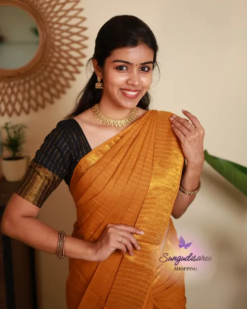 Mustard with black sungudi