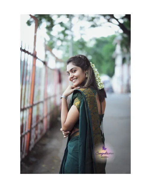 Green Vaseegara sungudi